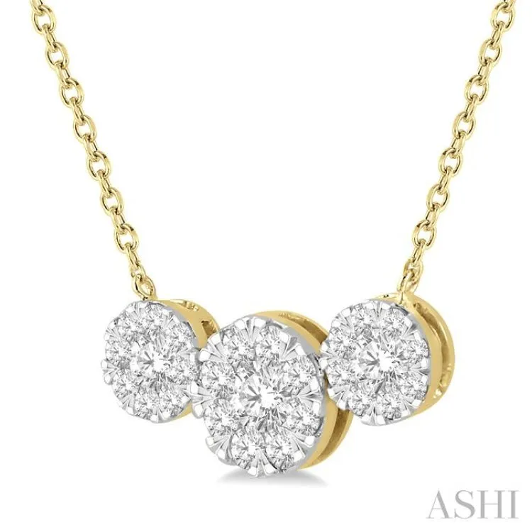 1 Ctw 3-Stone Lovebright Round Cut Diamond Necklace in 14K Yellow and White Gold