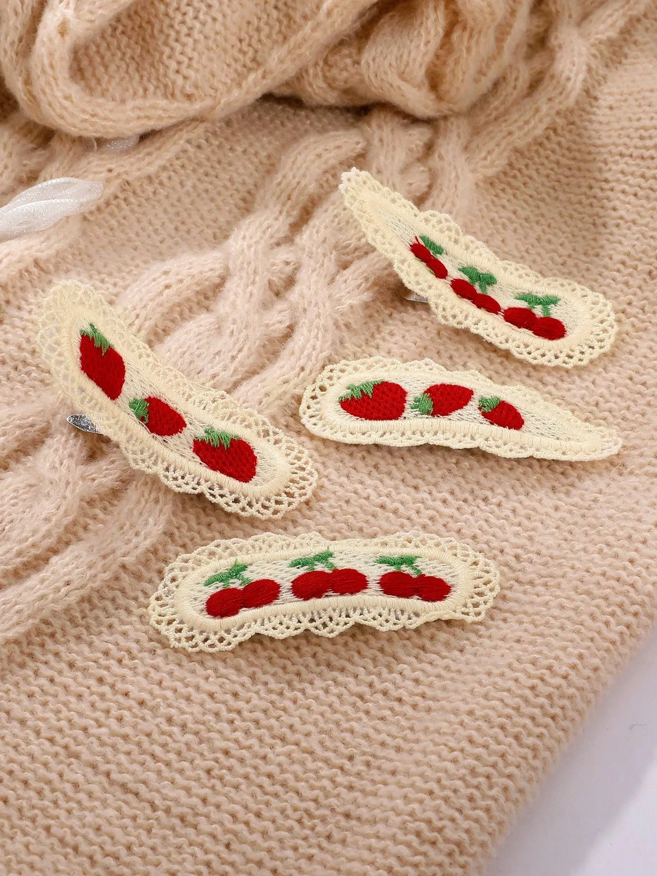 4pcs/Set Cherry & Strawberry Hair Clips for Women Barrette Styling Hair