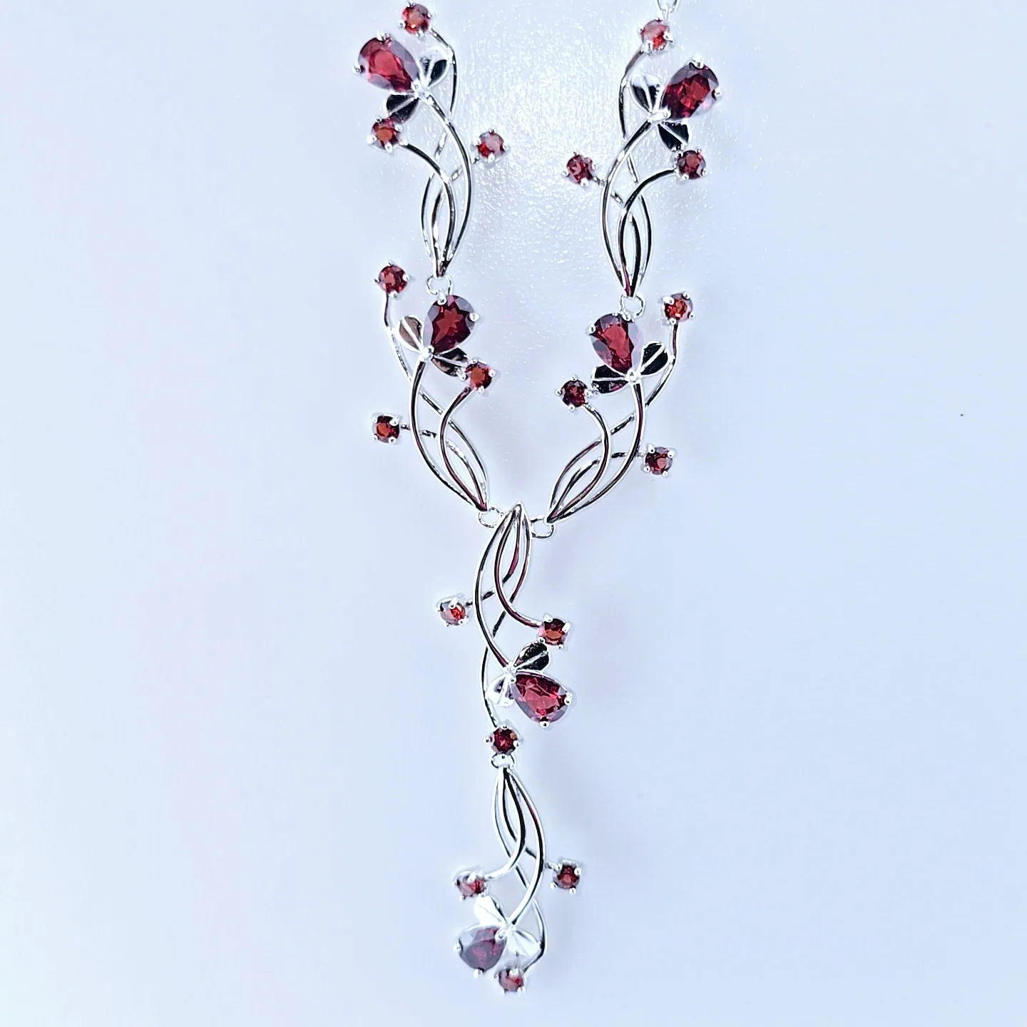 8.08ct Natural Red Garnet Bridal Necklace