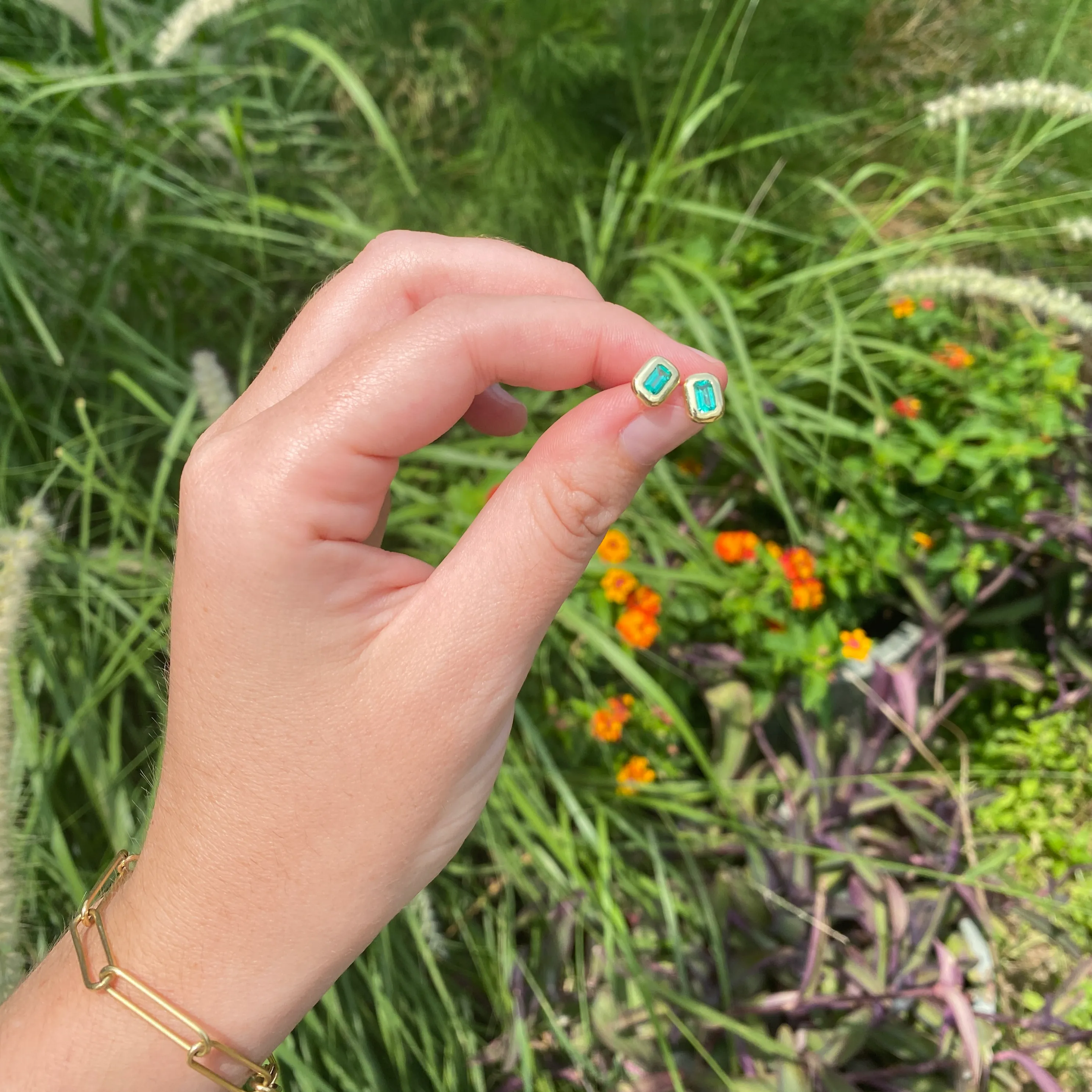 BABY BUBBLE STUDS