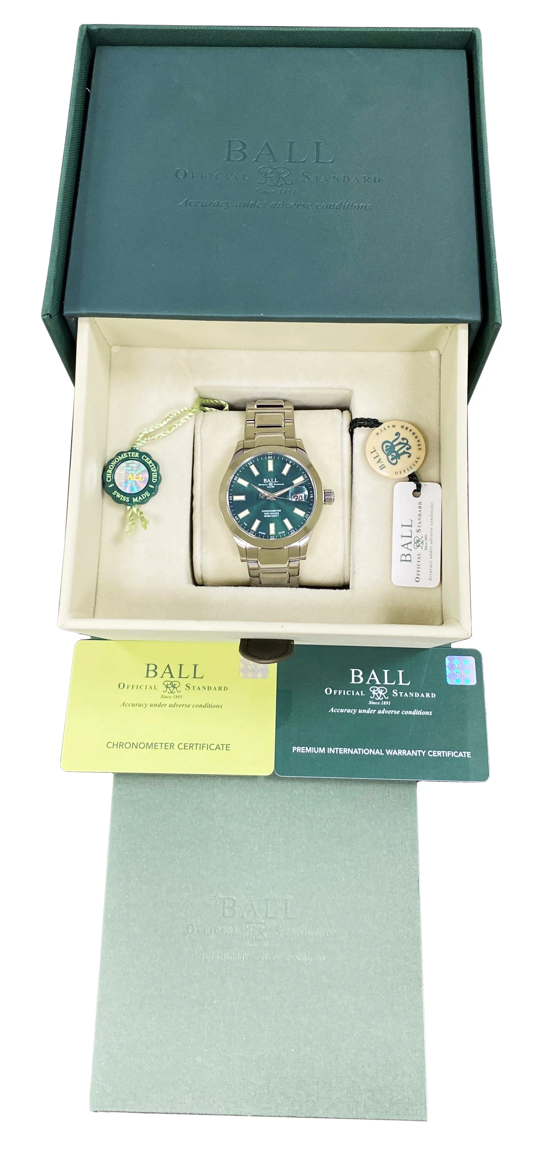 BALL Engineer III Marvelight Chronometer Green Dial Watch Box Papers