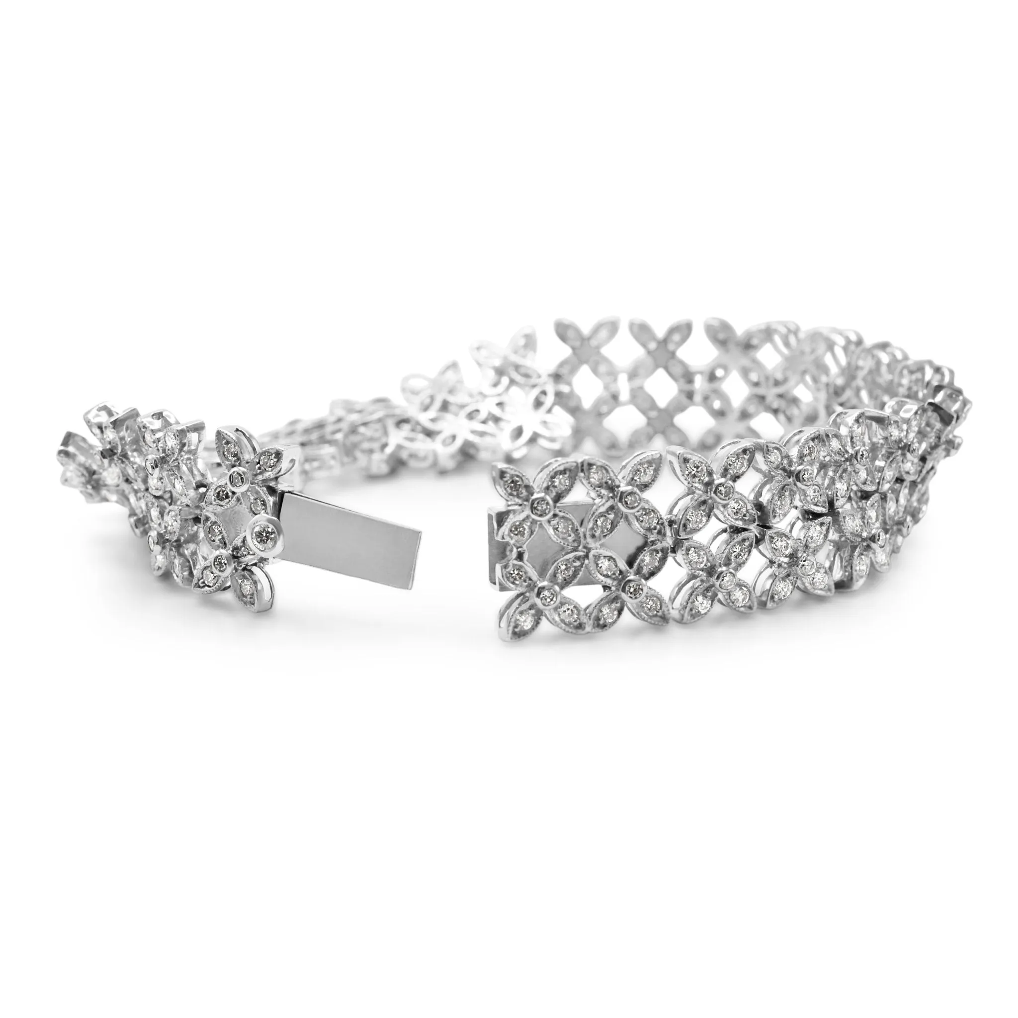 Diamond Daisy Cluster 7" Fancy Bracelet