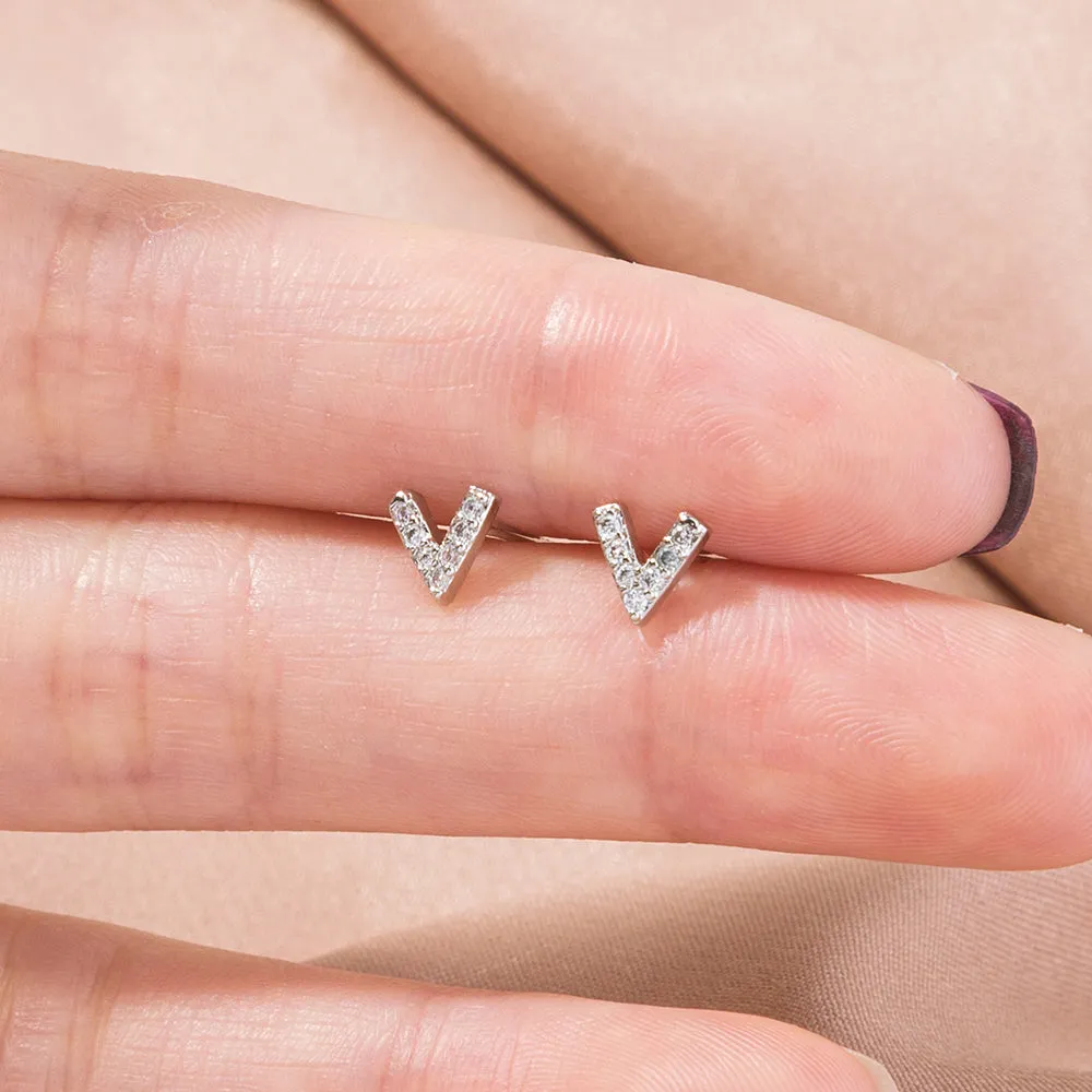 European and American personality temperament earrings Fashion small letters mini V-shaped zircon earrings simple and versatile diamond earrings