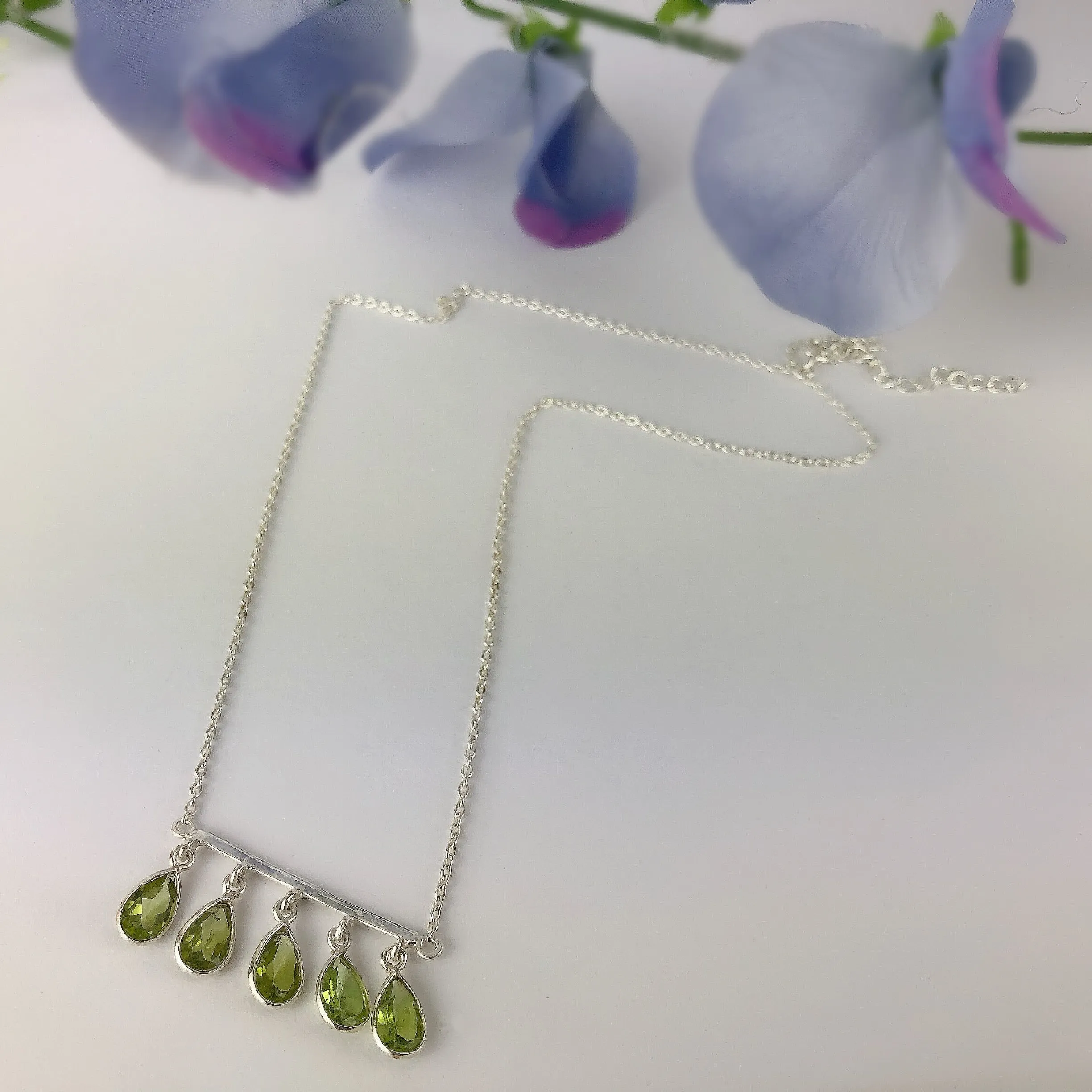 Peridot Tassel Necklace - VNKL208