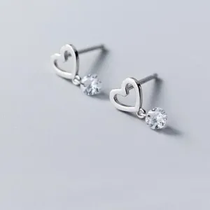 Swaying Solitaire On Heart Minimal Studs